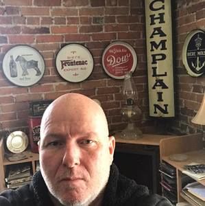 Meet your Posher, Randall